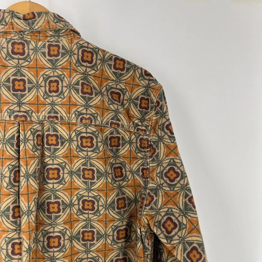 Urban Outfitters‎ Mens Corduroy Geometric Medallion Print Shirt Brown Tan Large